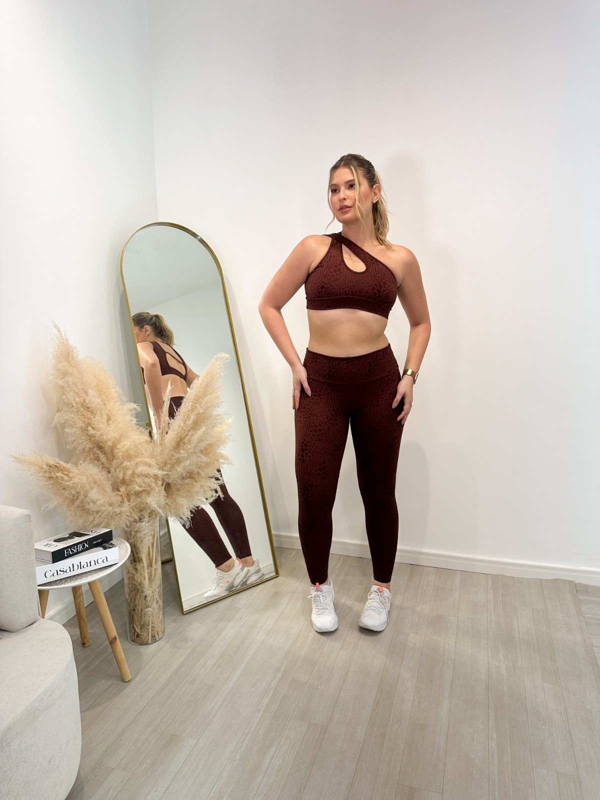 Legging Básica + Top Julia Feline Nutela